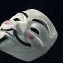 झूठे मुखौटे 38 मुखौटे